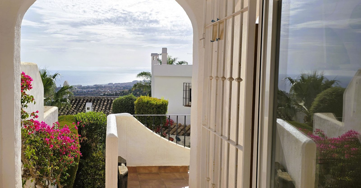 House in Marbella - Image 2