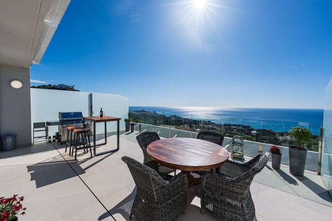 Apartment in Benalmadena - view 1