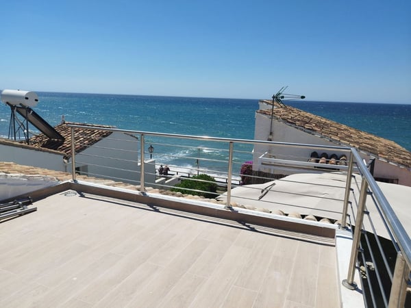 House in Estepona - view 1
