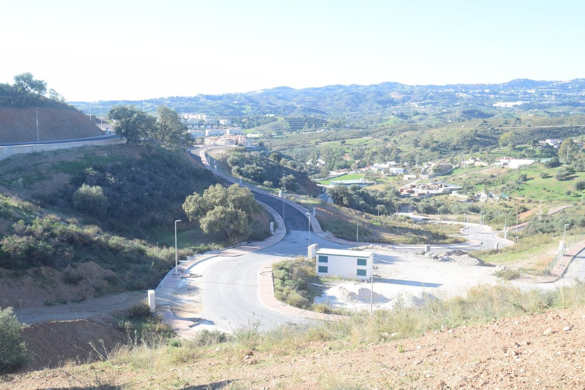 Land in Mijas Costa - Image 3