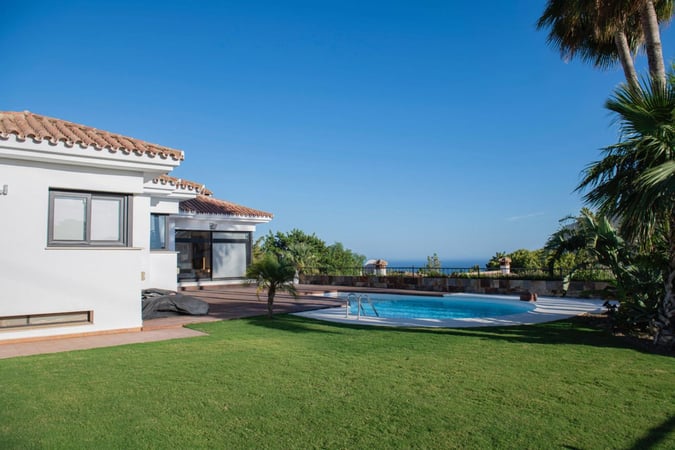 Villa in Benalmadena - view 1