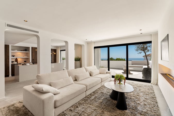 House in Benahavis - view 1