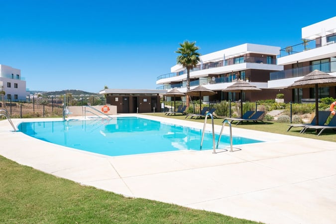Apartment in Casares - view 1