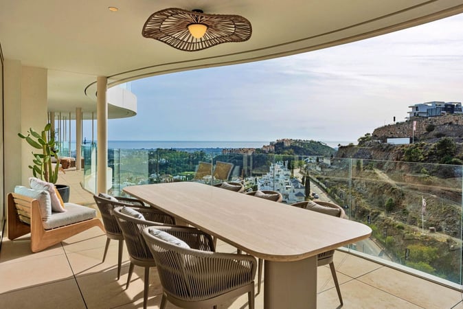 Apartment in Nueva Andalucia - view 1