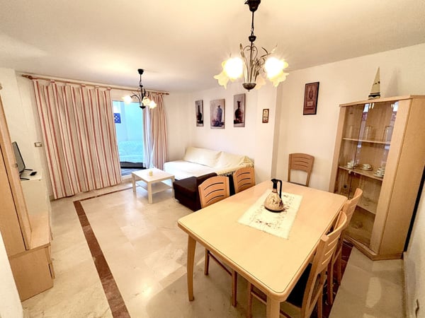 Apartment in San Luis de Sabinillas - view 1