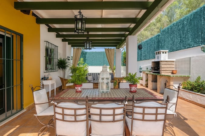 Apartment in Guadalmansa - view 1