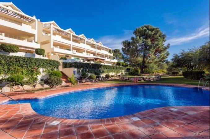 Apartment in Estepona - view 1