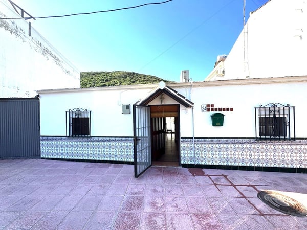 House in Campanillas - view 1