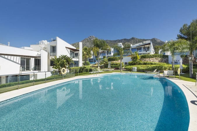 House in Marbella - view 1
