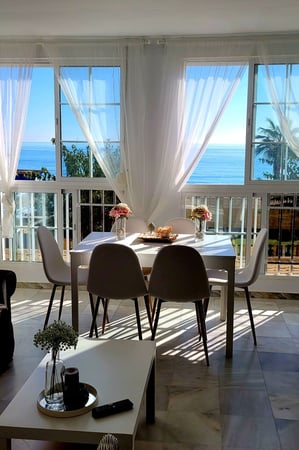 Apartment in San Luis de Sabinillas - view 1