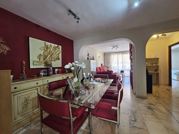 Apartment in Estepona - view 1