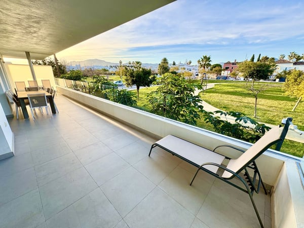 Apartment in Estepona - view 1