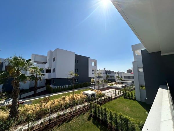 Apartment in Estepona - view 1