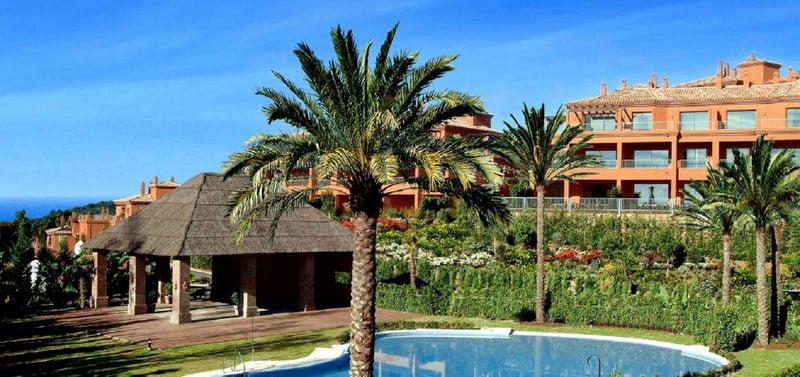 Apartment in La Atalaya - view 1