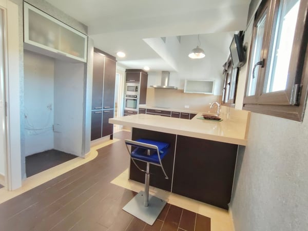 Apartment in Estepona - view 1