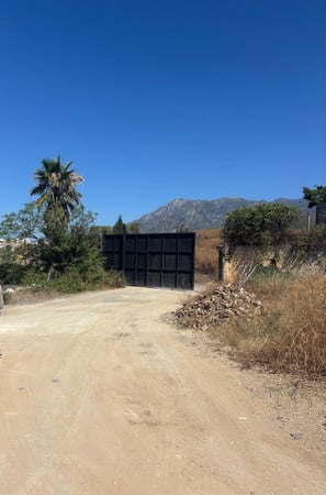 Land in Marbella - view 1