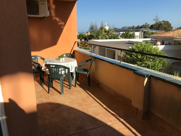 Apartment in San Luis de Sabinillas - view 1