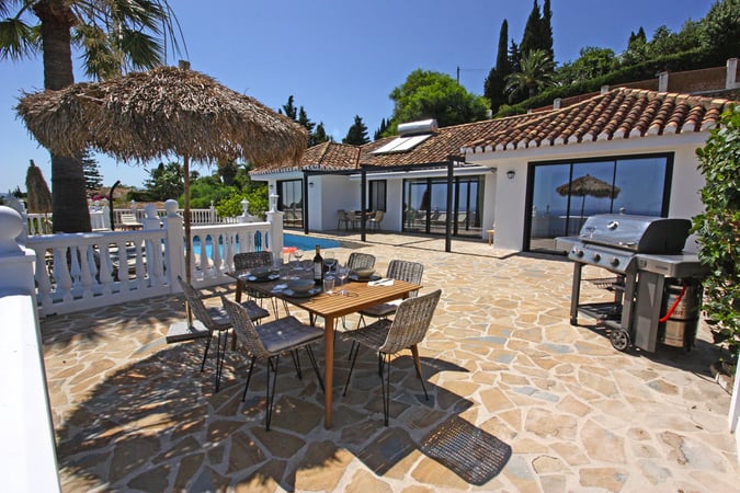 Villa in Torreblanca - view 1
