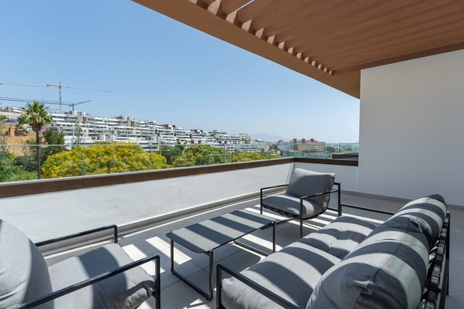 Apartment in Estepona - view 1