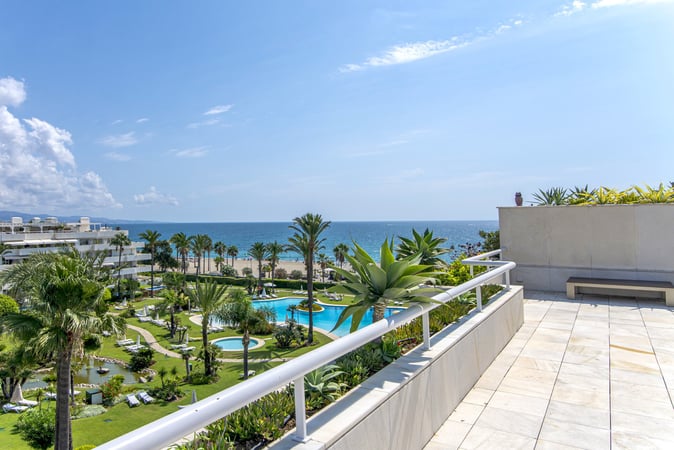 Penthouse in Puerto Banus - view 1