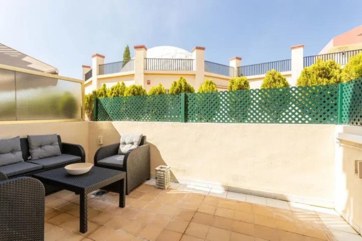 Apartment in Elviria
