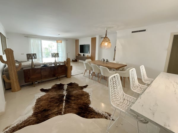 Apartment in Sotogrande - view 1