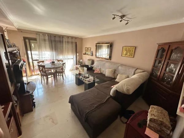 Apartment in Estepona - view 1