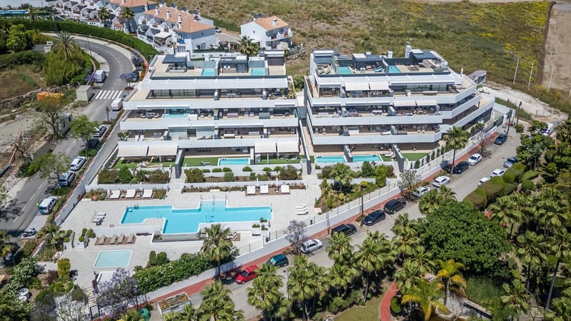 Apartment in Estepona - view 1