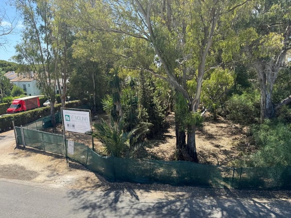 Land in El Paraiso - view 1