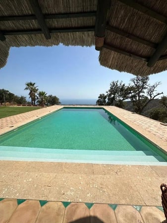 Villa in La Mairena - view 1