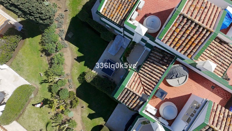 House in Estepona - view 1