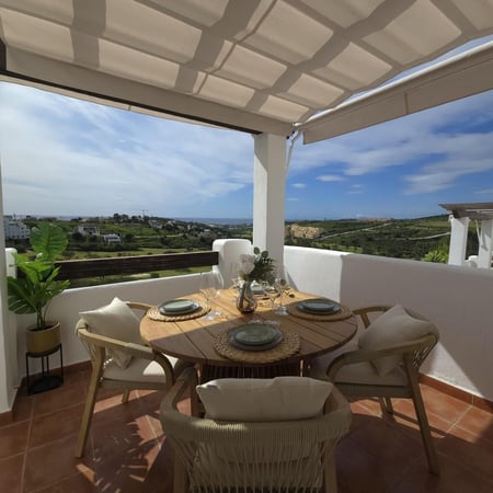 Apartment in Estepona - view 1