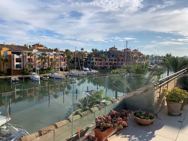 Apartment in Sotogrande - view 1