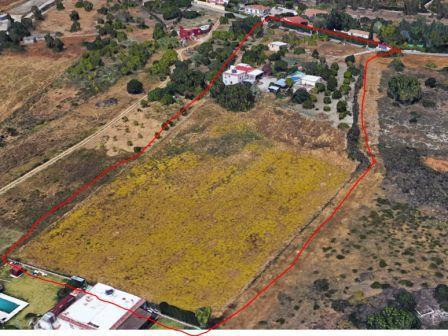 Land in Estepona - view 1