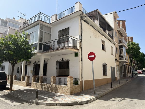 Land in Fuengirola - view 1