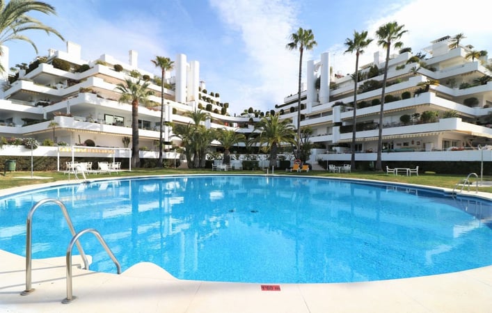 Apartment in Marbella - view 1