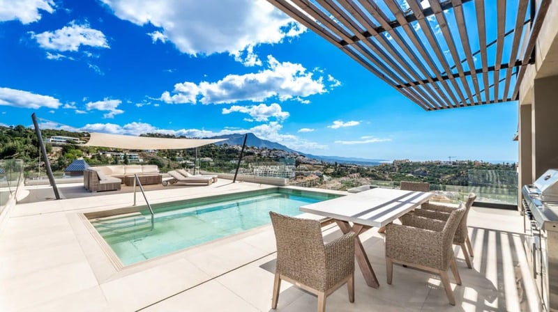 Villa in Atalaya Isdabe - view 1