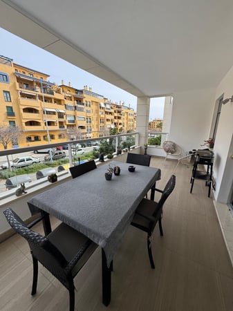 Apartment in San Pedro de Alcantara - view 1