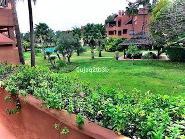 Apartment in Guadalmansa - view 1