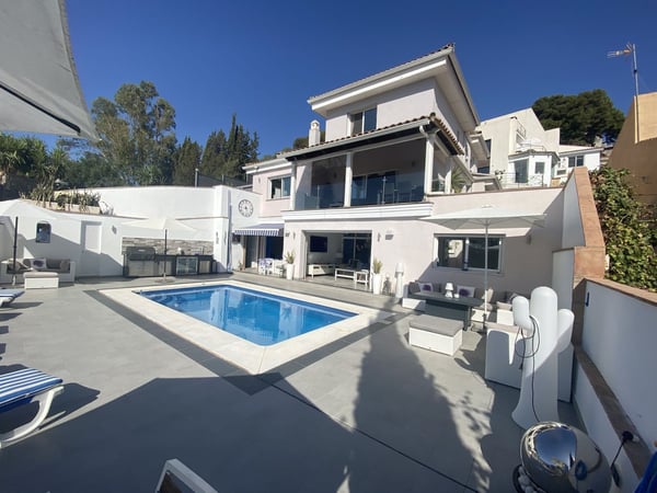 Villa in Torremolinos - view 1