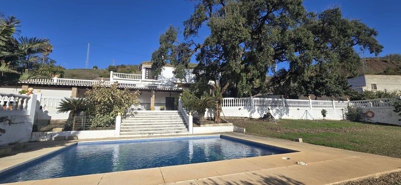 Apartment in Mijas Costa - view 1