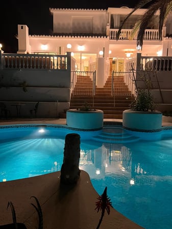 Villa in Malaga - view 1