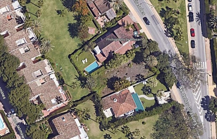 Land in Nueva Andalucia - view 1