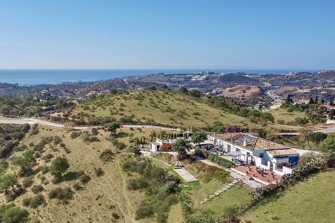 Villa in Calla de Mijas - view 1