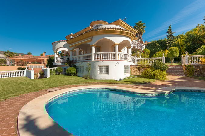 Villa in Benalmadena - view 1
