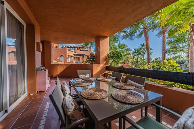 Apartment in Nueva Andalucia - view 1