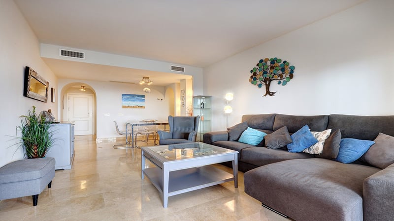 Apartment in San Luis de Sabinillas - view 1