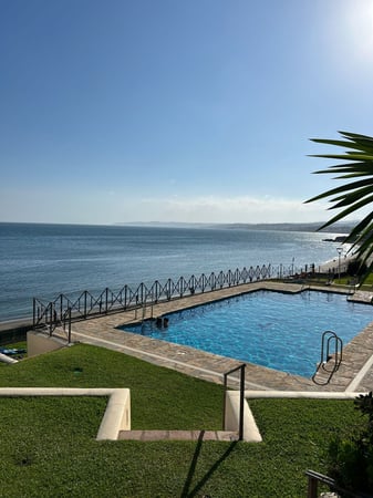 Apartment in Estepona - view 1