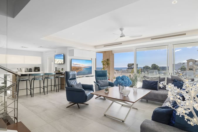 Villa in Benalmadena - view 1