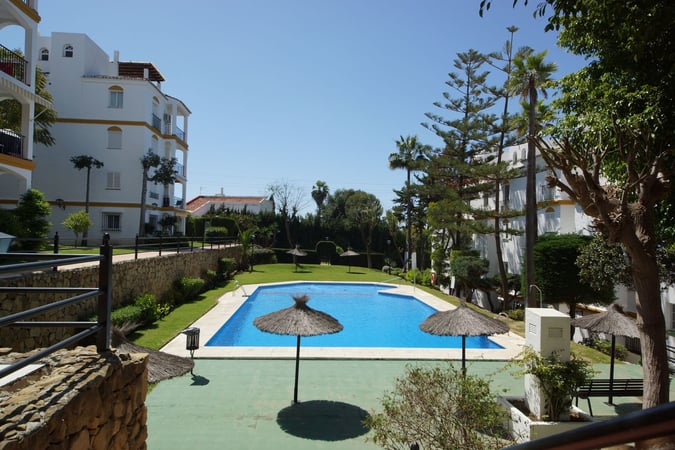 Apartment in Estepona - view 1